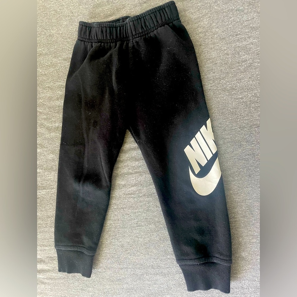 Kids Nike Sweat pants